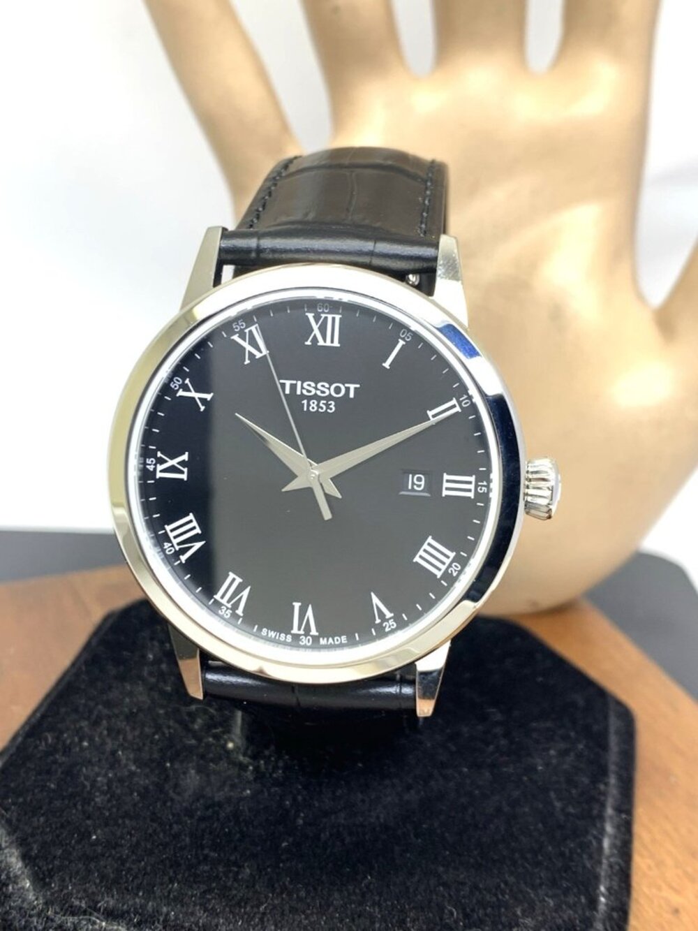 Tissot Men's Watch T1294101605300 Swiss Quartz Black Dial Leather Strap 42mm